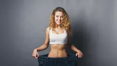 Jak pozbyć się tłuszczu z brzucha: dietetyk radzi zrezygnować z jednego głównego nawyku