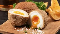 Jajka po szkocku: oryginalny przepis, którego jeszcze nie próbowałeś